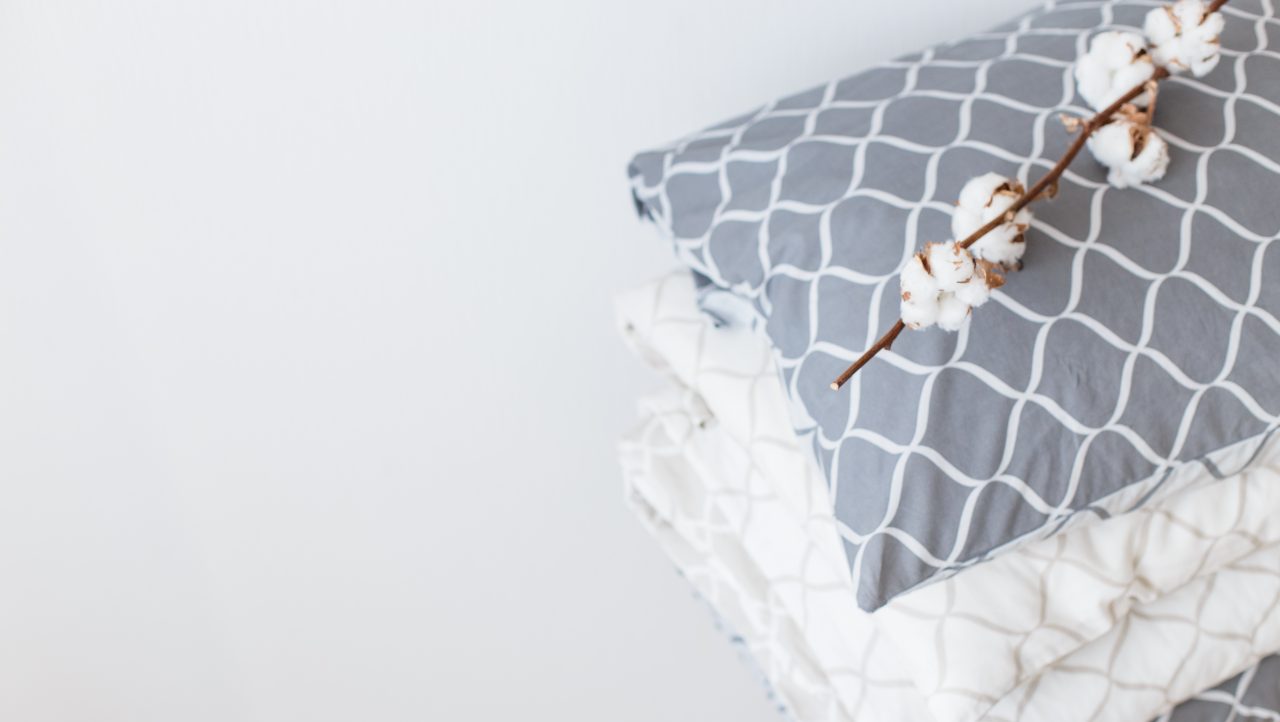 Two,Bedding,Sets,In,Grey,And,Beige,,Cool,For,Two