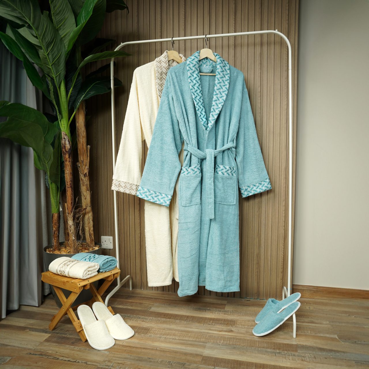 Bathrobe,Set,-,Hanger,With,Clean,Bathrobe,And,Towel,On